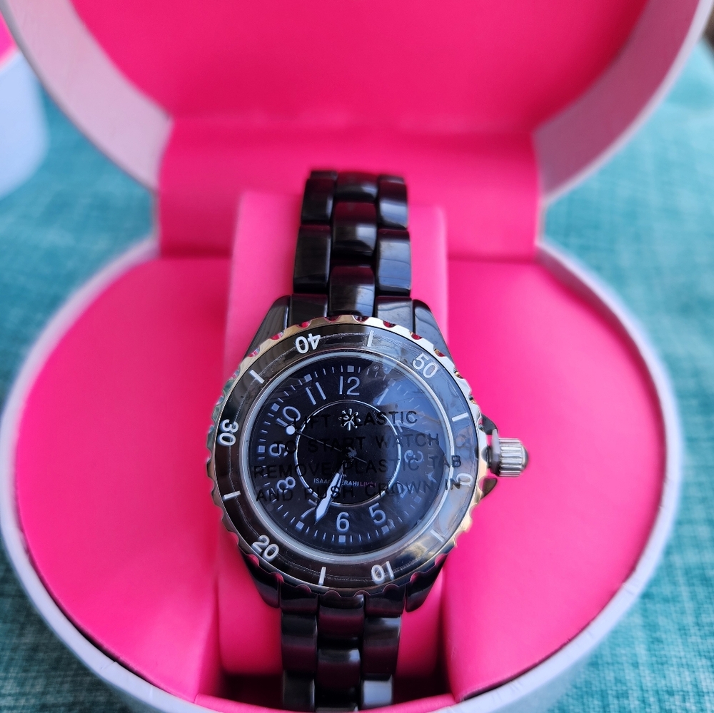 New Isaac Mizrahi watch, still in the box. - Picture 3 of 5